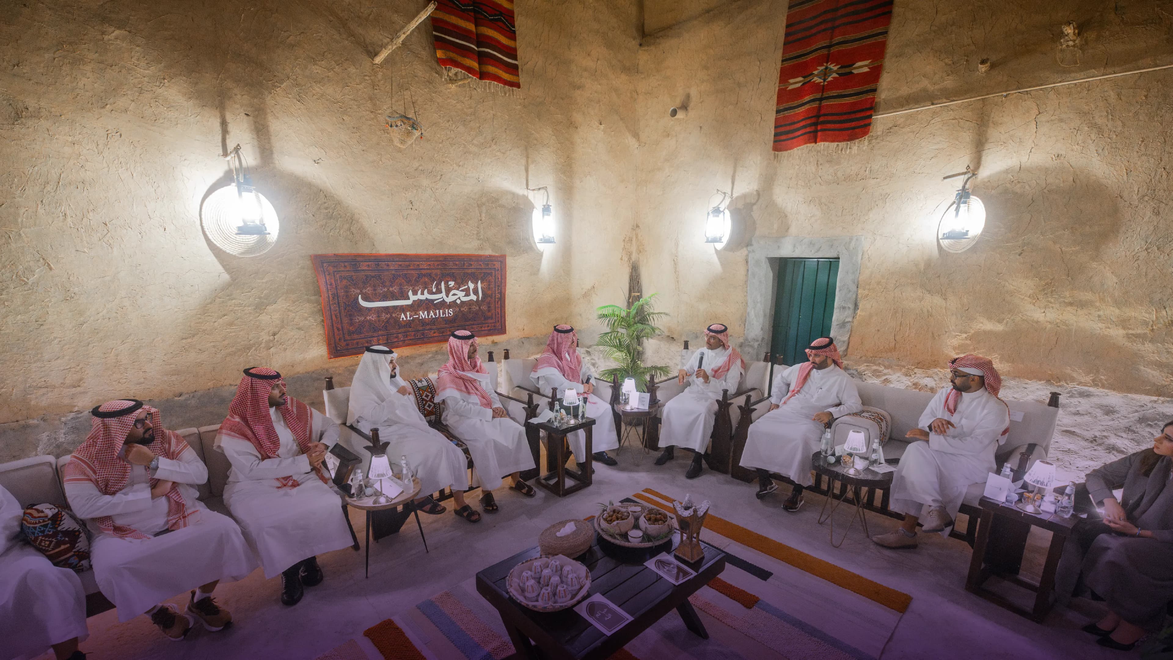 خلفية الصفحة الرئيسية